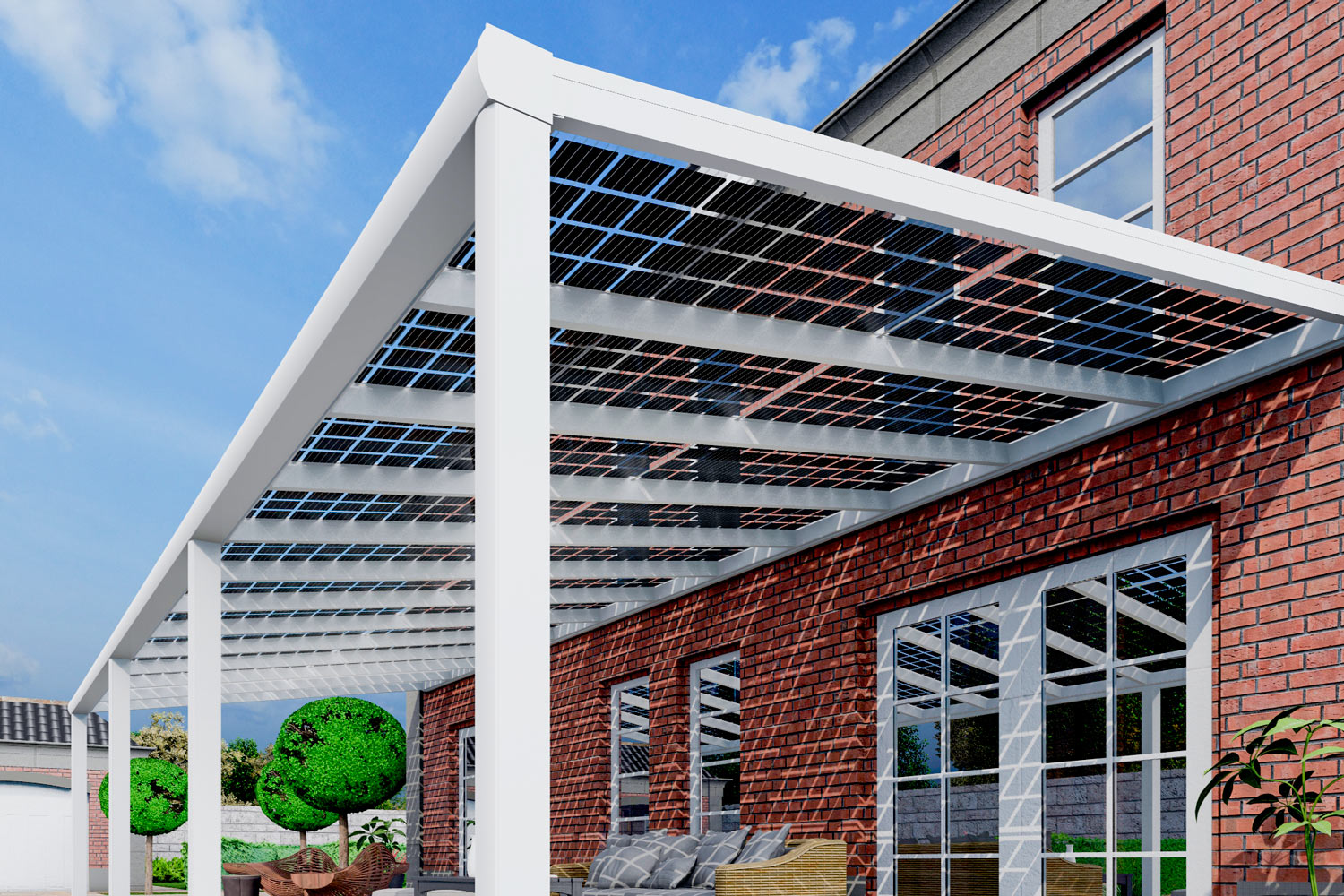 Solarpaneele, Photovoltaik Anlage auf einer Terrassenüberdachung